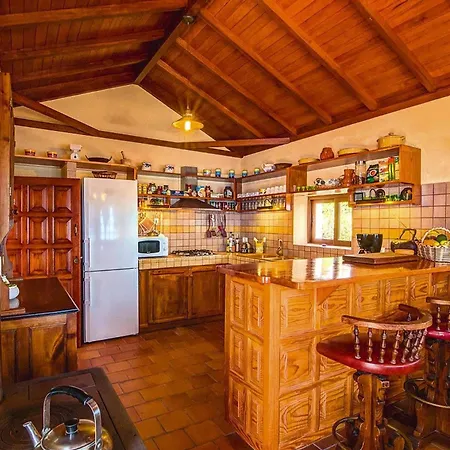 La Hoya, El Tanque, Cleaning Included *