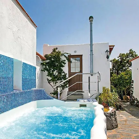 La Hoya, El Tanque, Cleaning Included Apartament *